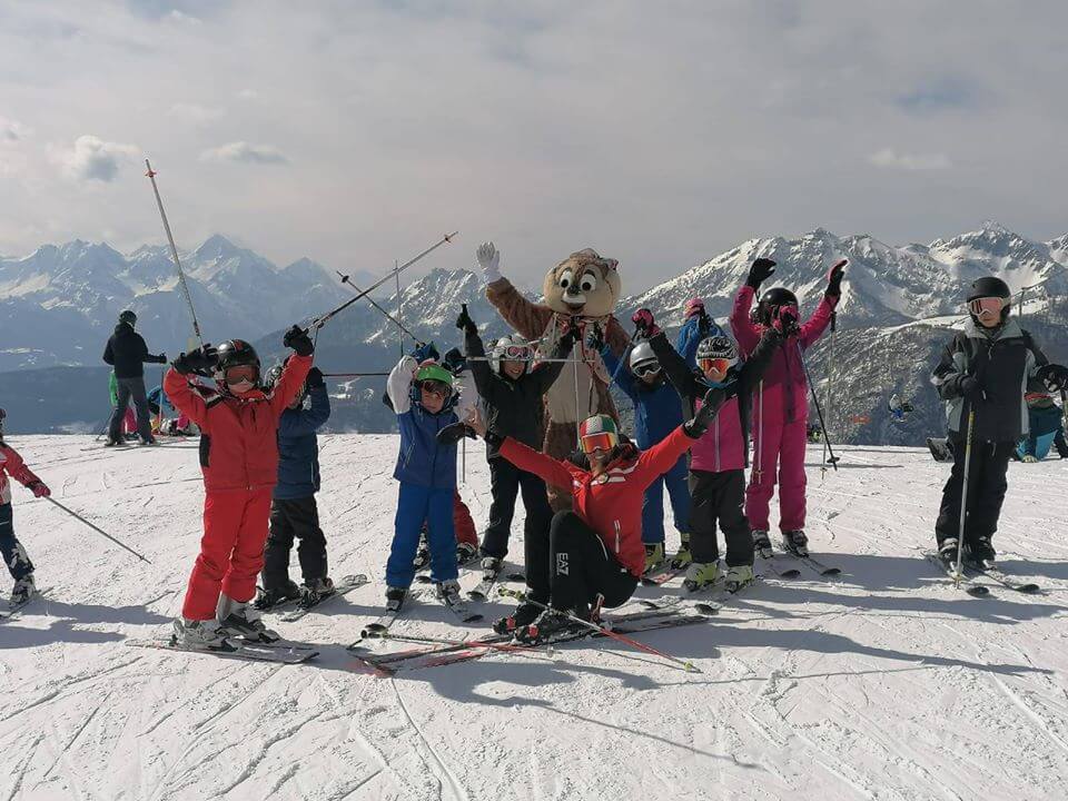 Chamois - bambini sulla neve
